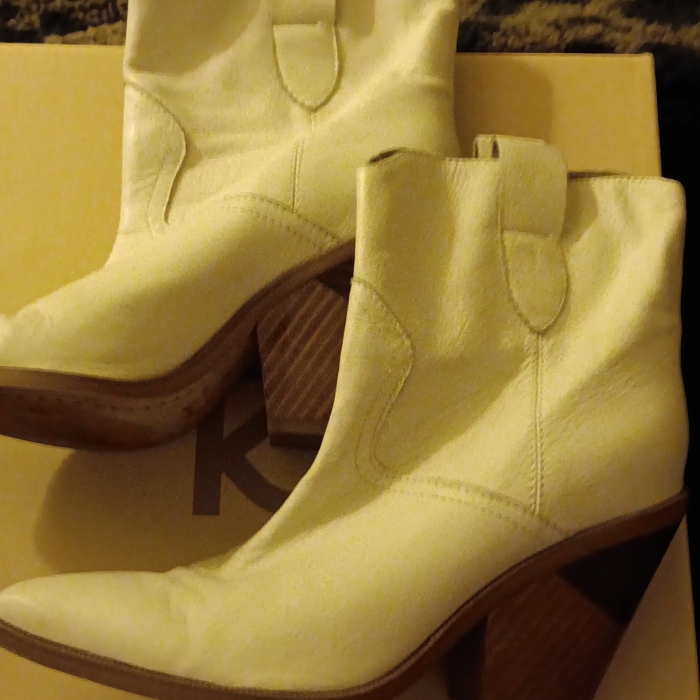 MARC FISHER LEATHER BOOTS
